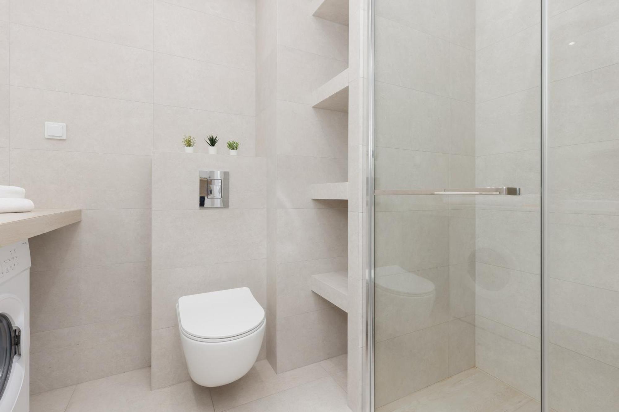 Modern Apartment With Balcony Near Aleje Jerozolimskie By Noclegi Renters Varsóvia Exterior foto